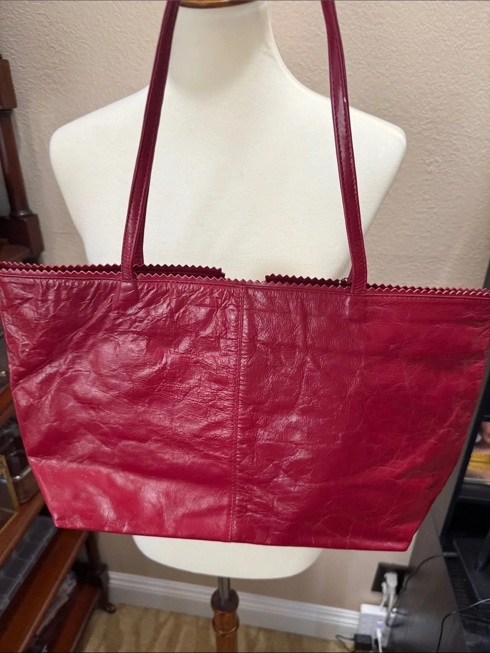 latico Red Leather Shoulder Tote with Floral Lining